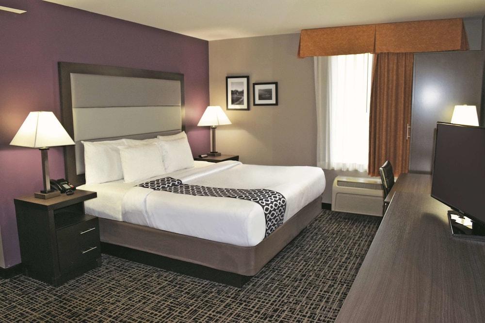 La Quinta Inn By Wyndham Radford Kültér fotó
